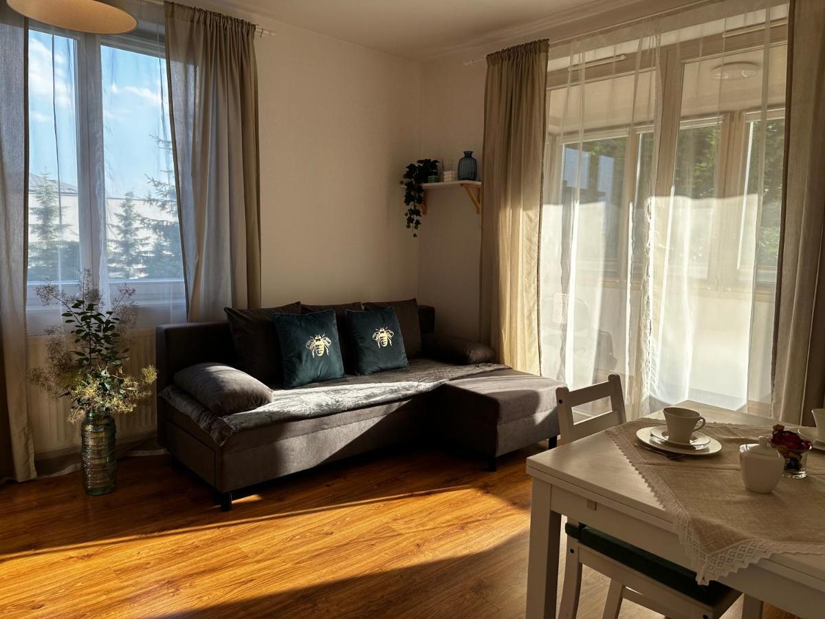 Tresor Pulaskiego Apartments Krakau Buitenkant foto